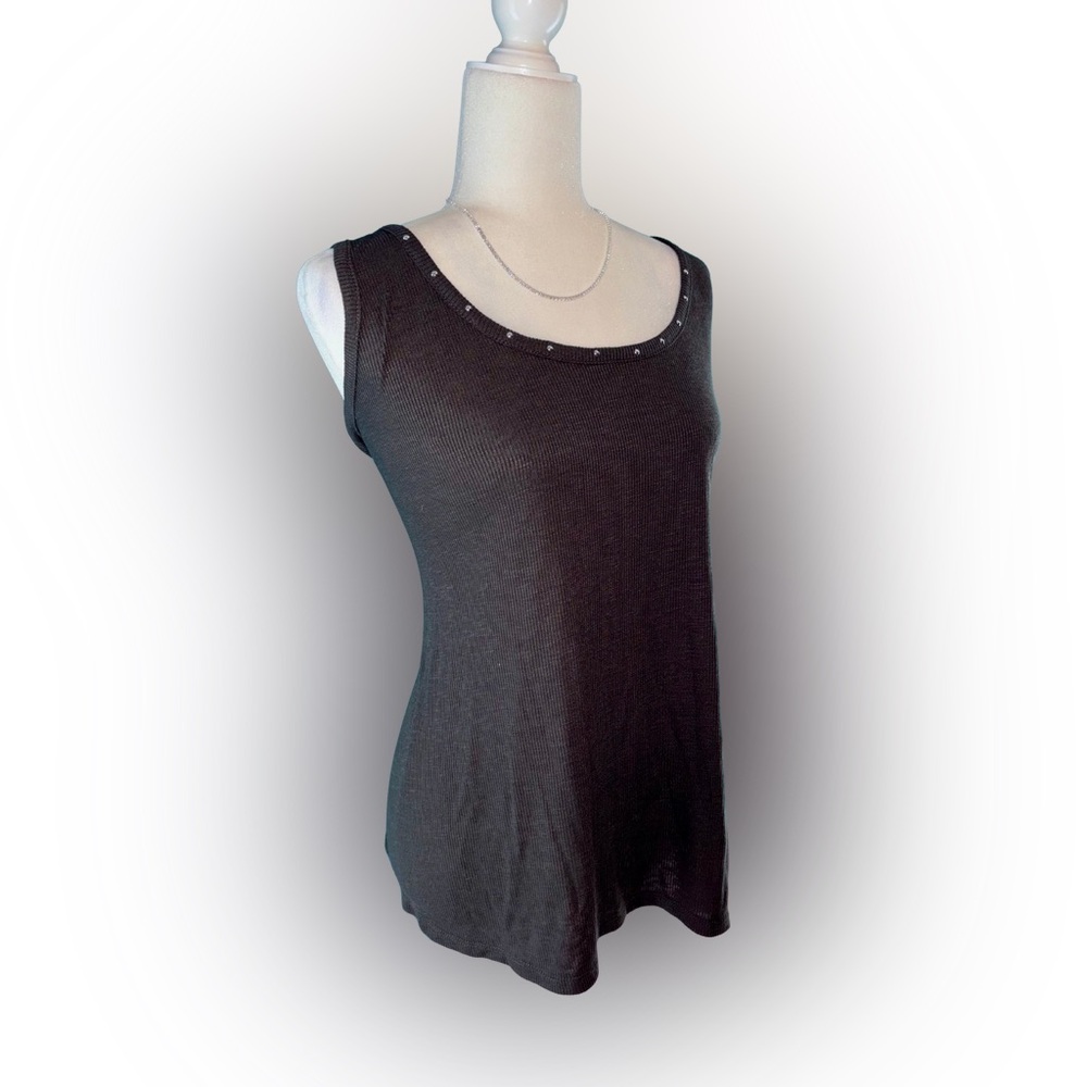 Maurices Charcoal Gray Studded Neckline Ribbed Tank Top NWOT Size 3X
